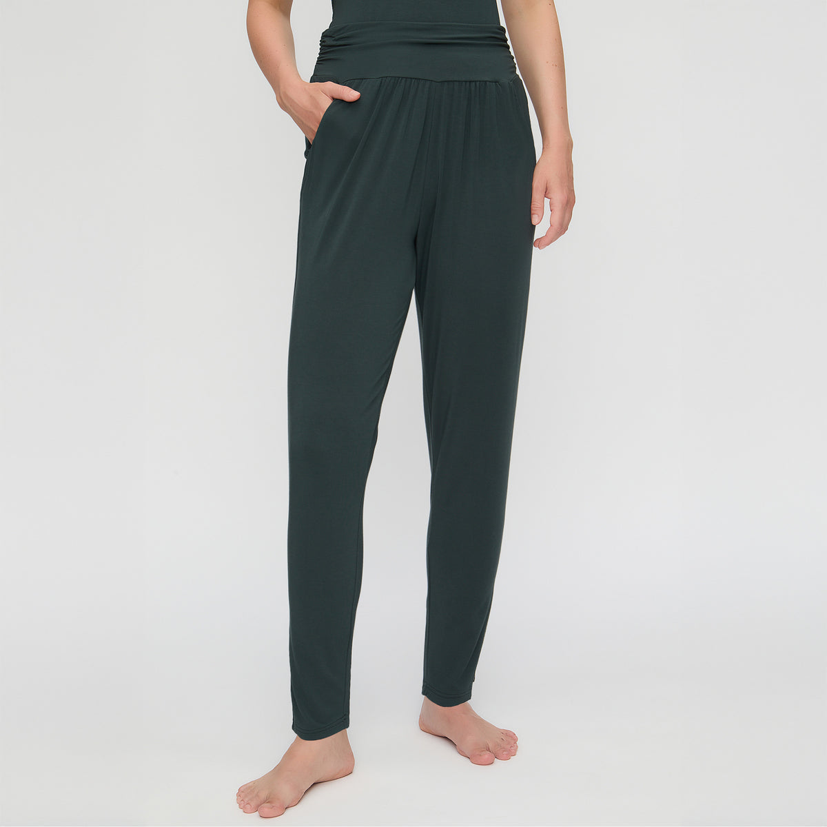 Yoga-Long-Pants, relaxed - dark forest