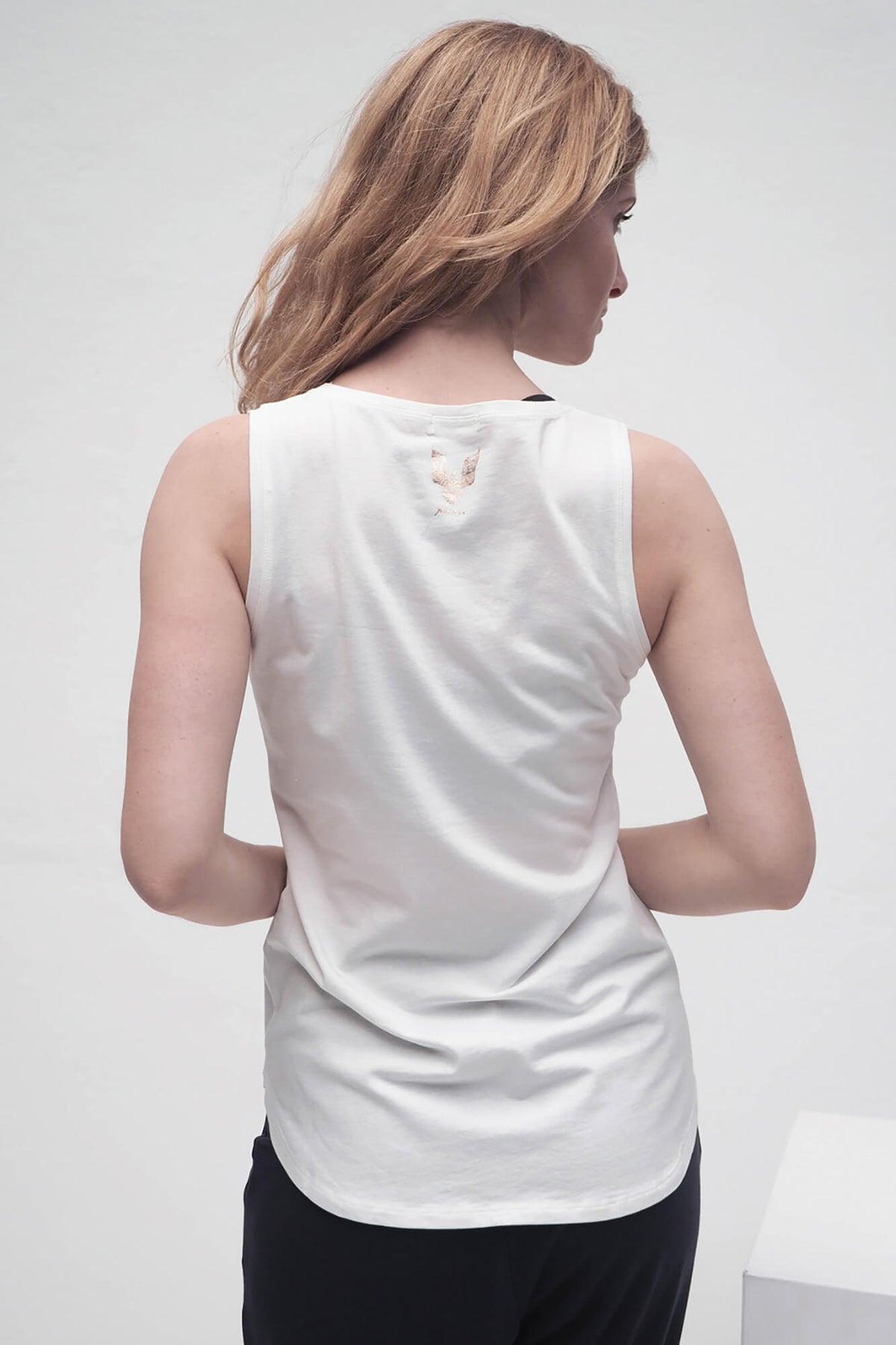Ananda Tank YOGA - white