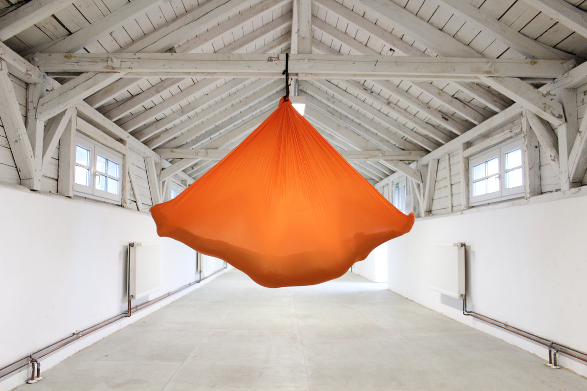 Aerial Yogatuch