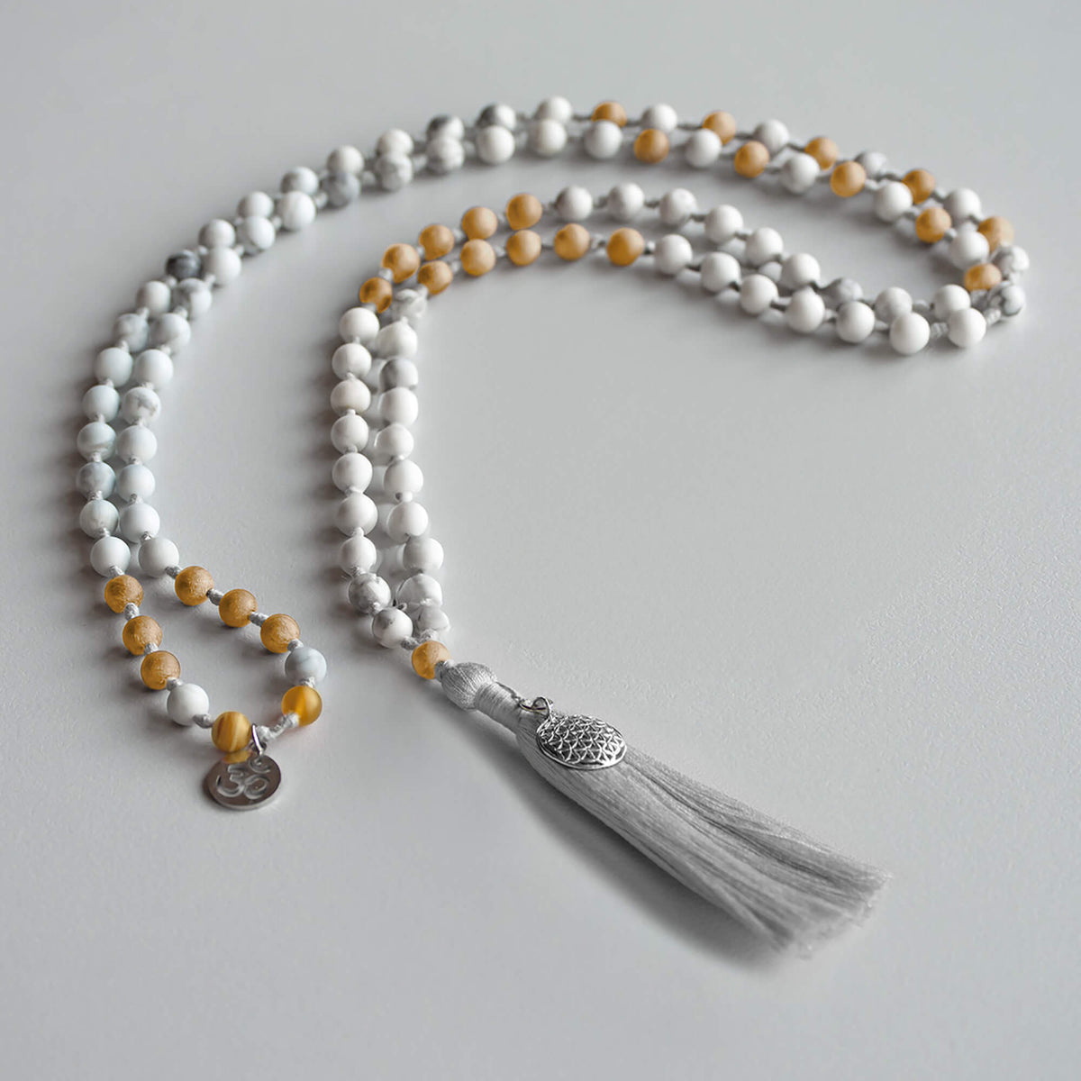 Mala Howlith (Länge: ca. 50  cm)