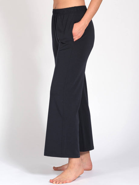Yogahose Naomi - Black, aus Naturmaterial