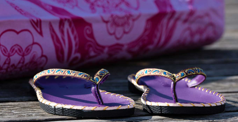 Yoga-Sandalen Hochwertig verarbeitete Kautschuk-Sandalen im angesagten Ethno-Look