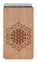 Lesezeichen aus Holz mit Gravur
