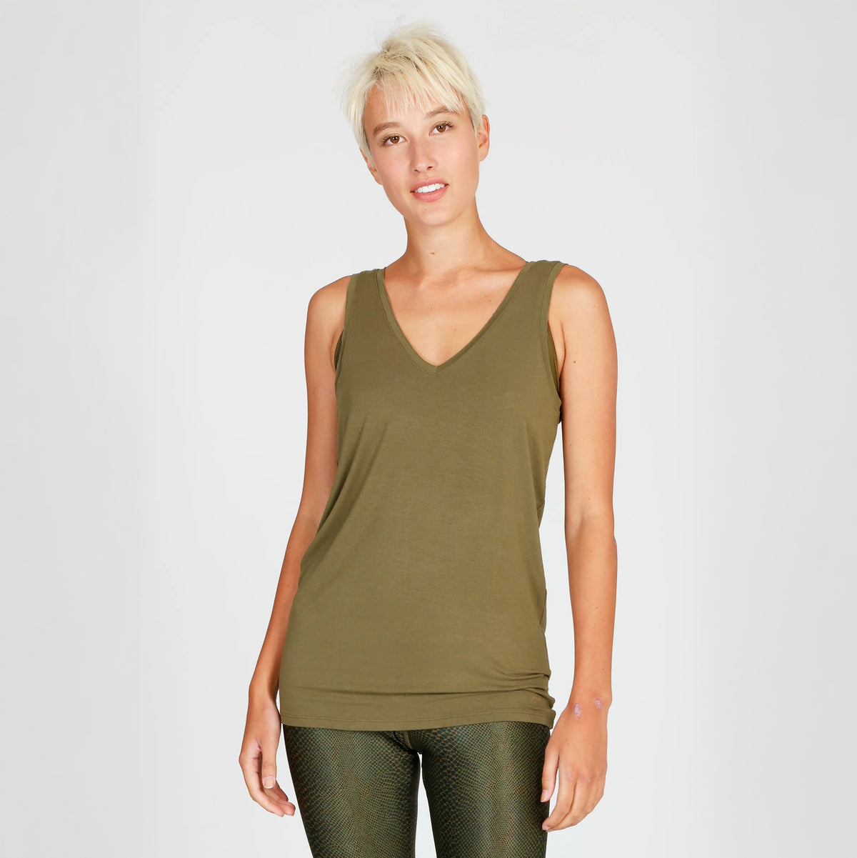 Cosy Tank Twist - olive