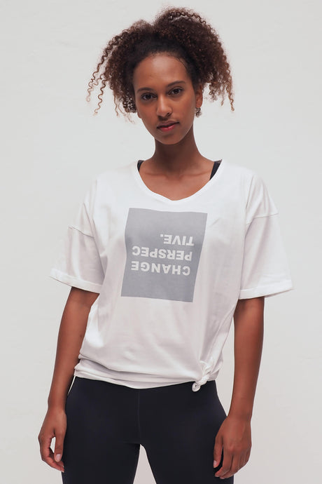 T-Shirt Akasha change - white